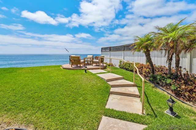 538 Fourth St, Encinitas, CA 92024