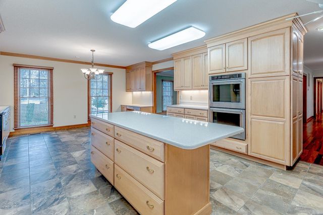 1304 Leominster Cv, Jonesboro, AR 72401