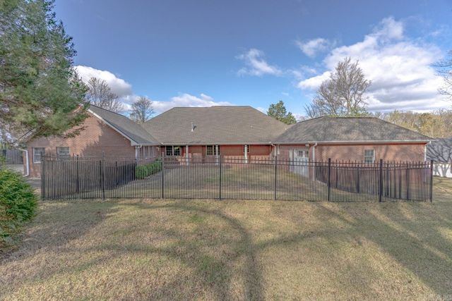 1304 Leominster Cv, Jonesboro, AR 72401