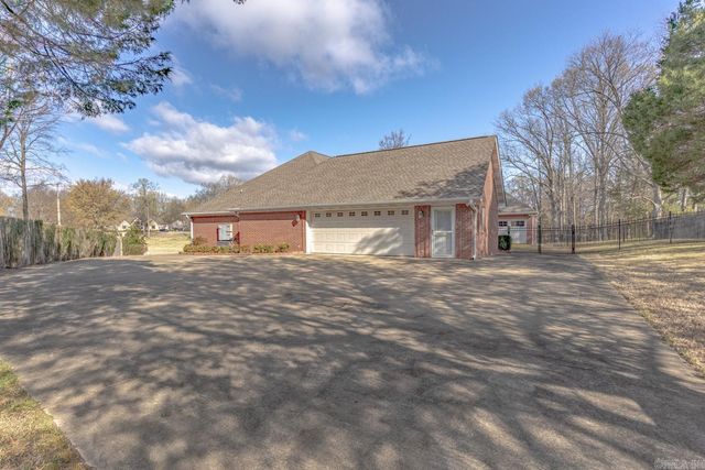 1304 Leominster Cv, Jonesboro, AR 72401