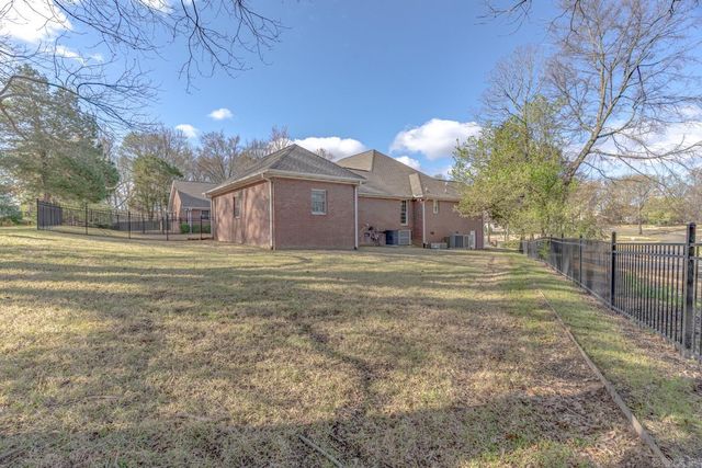 1304 Leominster Cv, Jonesboro, AR 72401