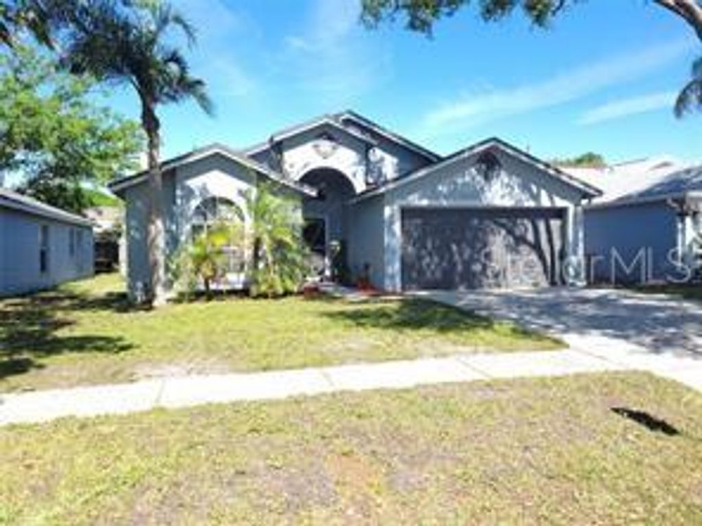 1664 PORTSMOUTH LAKE DRIVE, Brandon, FL 33511