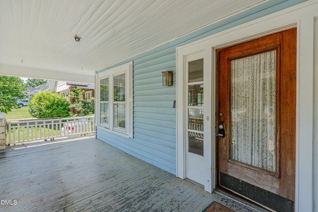 215 E 5th Street, Burlington, NC 27215