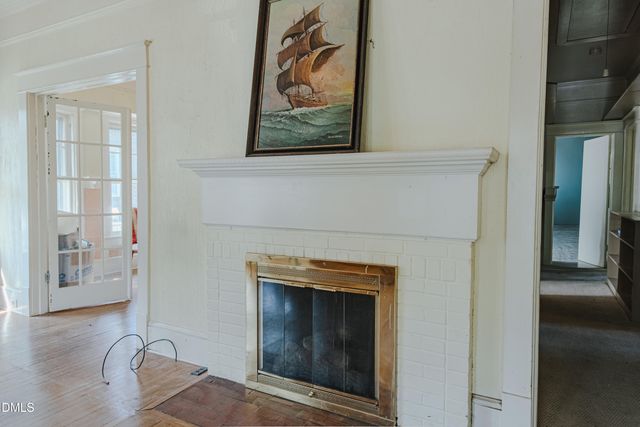 215 E 5th Street, Burlington, NC 27215