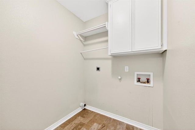 610 Kaipo Dr, Corpus Christi, TX 78418