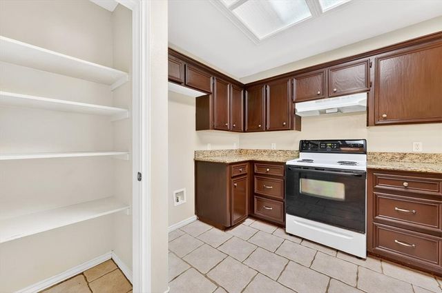 610 Kaipo Dr, Corpus Christi, TX 78418