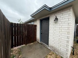 610 Kaipo Dr, Corpus Christi, TX 78418