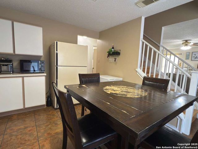 6643 beech trail, Converse, TX 78109