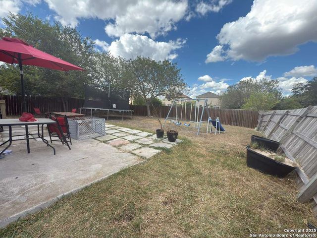 6643 beech trail, Converse, TX 78109