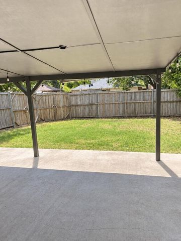 7426 Elderberry Lane, Dallas, TX 75249