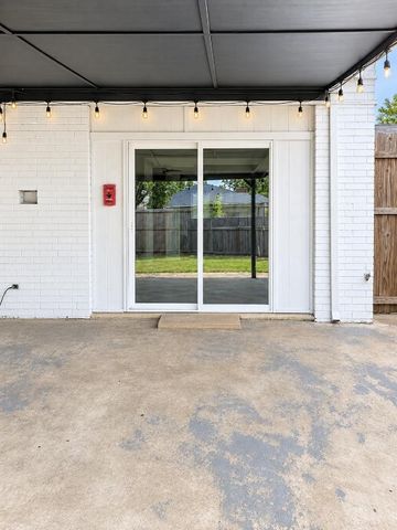 7426 Elderberry Lane, Dallas, TX 75249