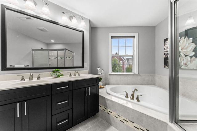 38 Simeon Howard Way 38, Westborough, MA 01581