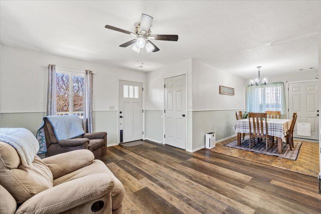 1015 Oakwood Court, Mckinleyville, CA 95519