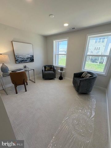 44 GRAYSON LN, Downingtown, PA 19335