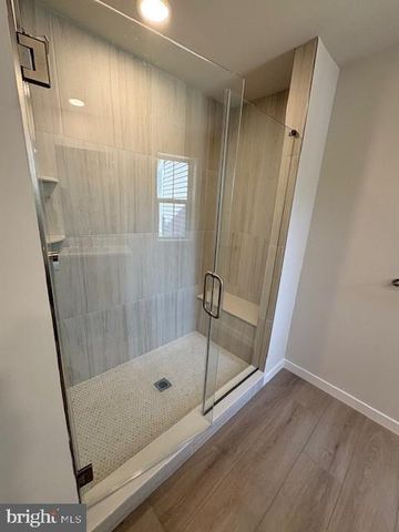 44 GRAYSON LN, Downingtown, PA 19335