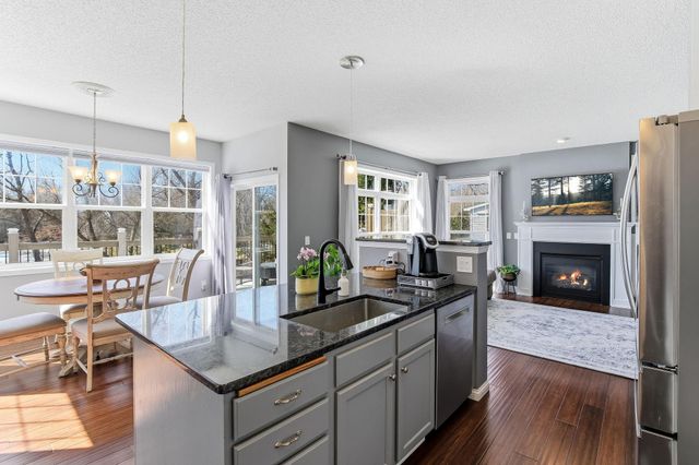 18883 95th Avenue N, Maple Grove, MN 55311