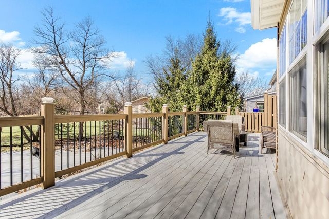 18883 95th Avenue N, Maple Grove, MN 55311