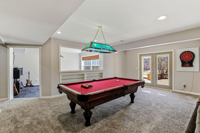 18883 95th Avenue N, Maple Grove, MN 55311