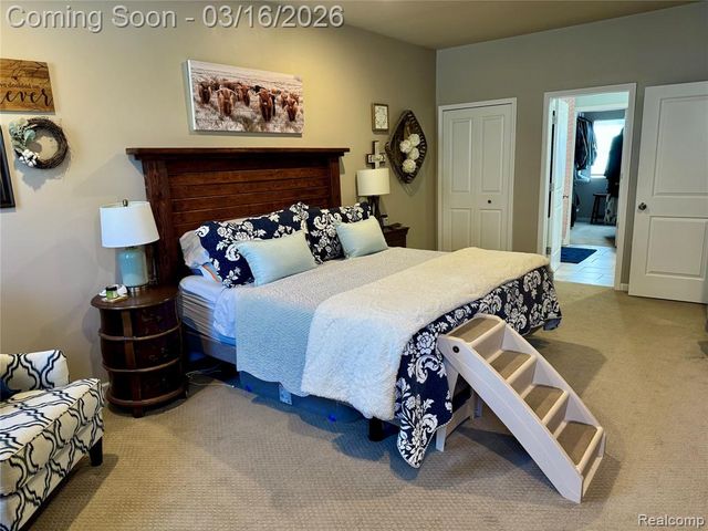 437 Golfside Drive, Lapeer, MI 48446