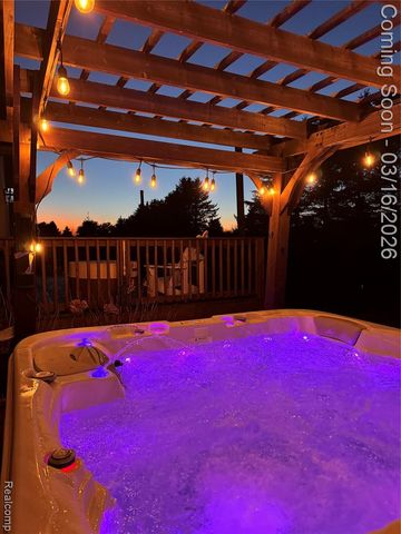 437 Golfside Drive, Lapeer, MI 48446