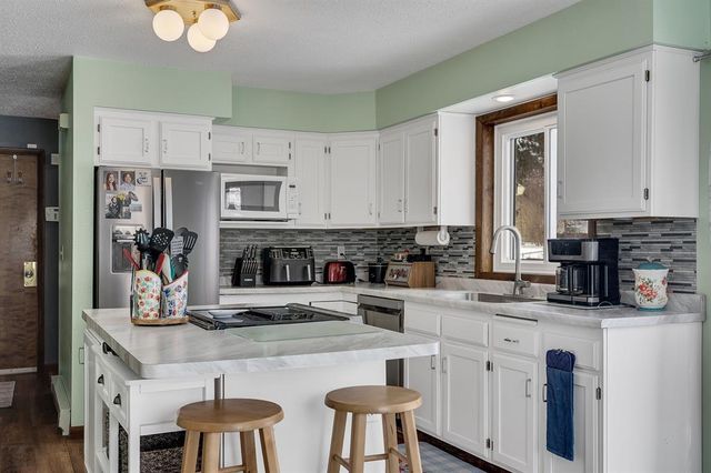 N4388 Esther Drive, Onalaska, WI 54650