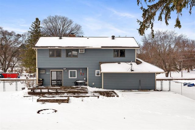 N4388 Esther Drive, Onalaska, WI 54650