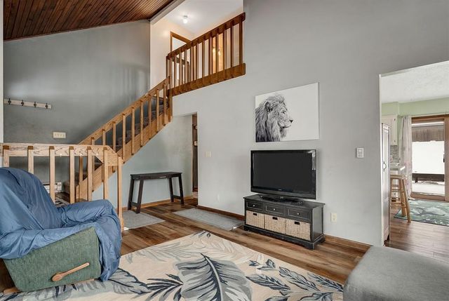 N4388 Esther Drive, Onalaska, WI 54650