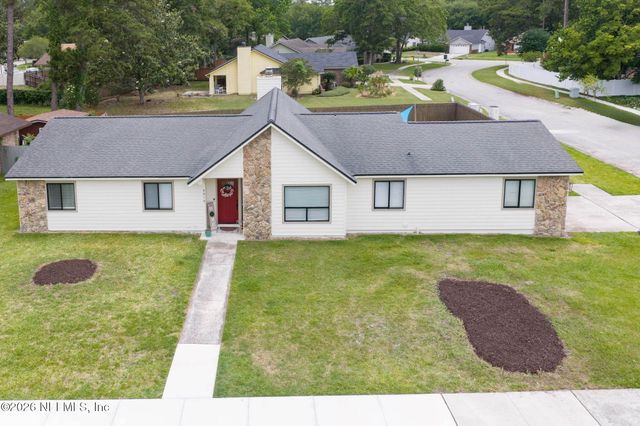 8810 OSPREY Lane, Jacksonville, FL 32217
