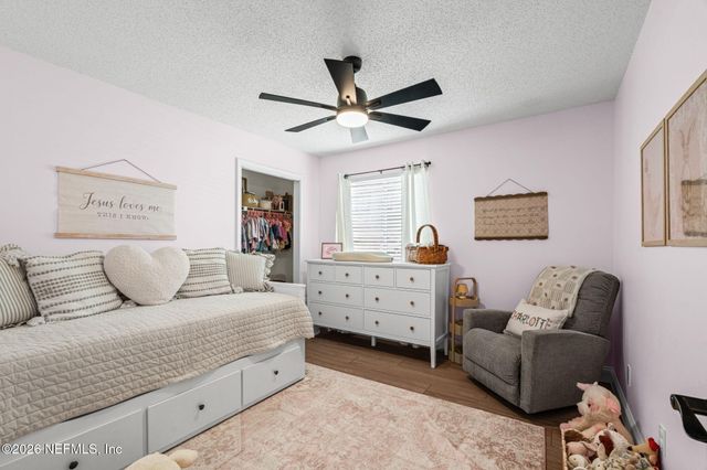8810 OSPREY Lane, Jacksonville, FL 32217