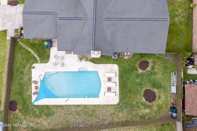 8810 OSPREY Lane, Jacksonville, FL 32217