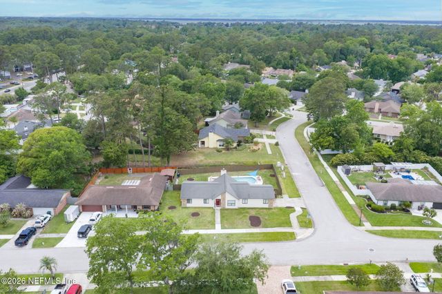 8810 OSPREY Lane, Jacksonville, FL 32217
