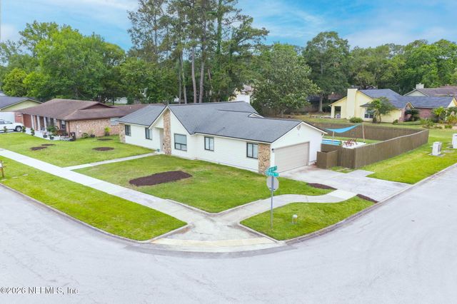 8810 OSPREY Lane, Jacksonville, FL 32217