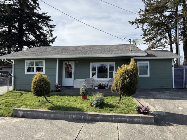 515 PACIFIC Ave, Brookings, OR 97415