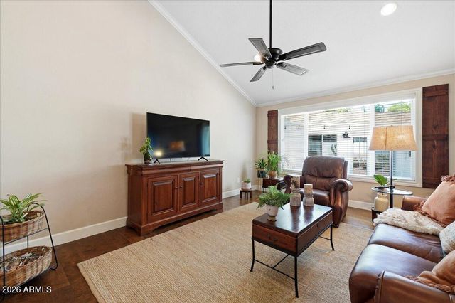 4379 E LUDLOW Drive, Phoenix, AZ 85032