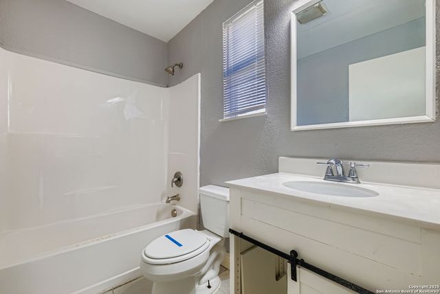 8619 Standing Rock, San Antonio, TX 78242