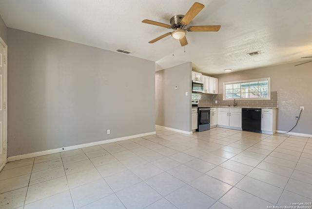 8619 Standing Rock, San Antonio, TX 78242