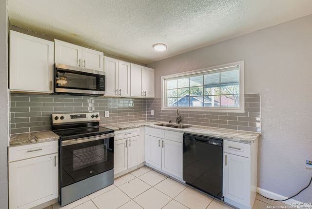 8619 Standing Rock, San Antonio, TX 78242