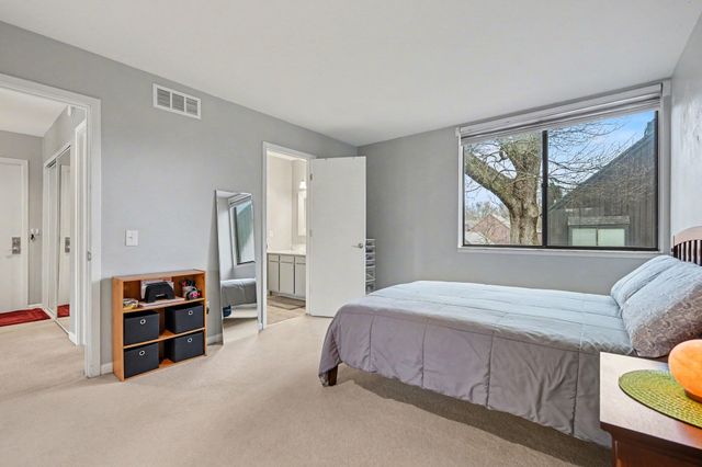 213 Paisley Court B, Kalamazoo Twp, MI 49006