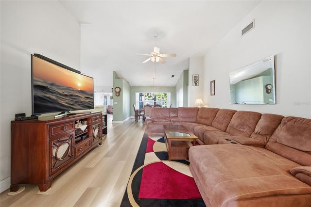 1706 KIRTLEY DRIVE, Brandon, FL 33511