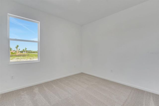 1052 LUKE AVENUE, Winter Haven, FL 33881