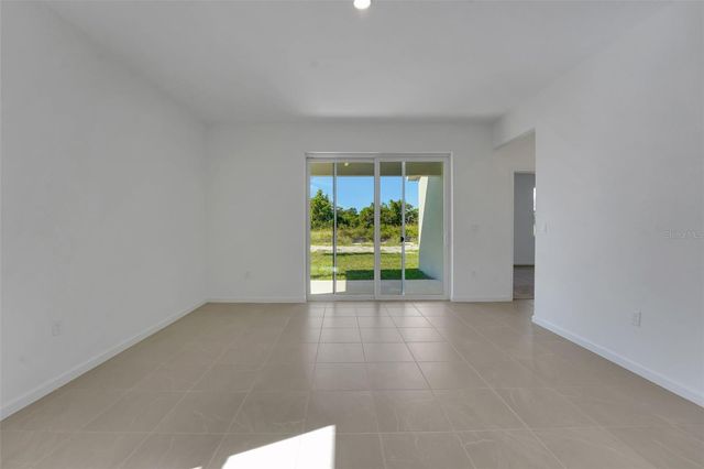 1052 LUKE AVENUE, Winter Haven, FL 33881