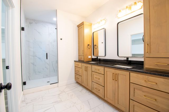 2081 Bull Run Road, Ozark, MO 65721