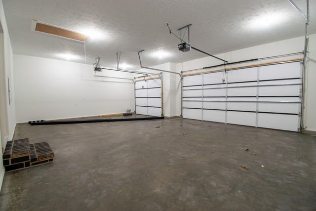 2081 Bull Run Road, Ozark, MO 65721