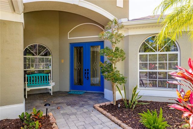 632 Hatteras Court SW, Vero Beach, FL 32968