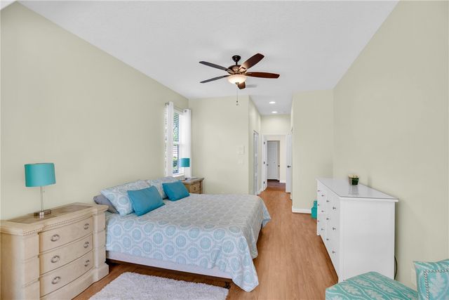 632 Hatteras Court SW, Vero Beach, FL 32968