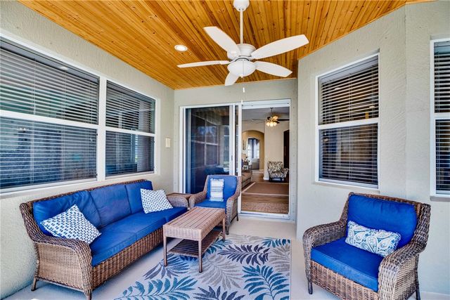 632 Hatteras Court SW, Vero Beach, FL 32968