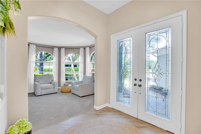 632 Hatteras Court SW, Vero Beach, FL 32968