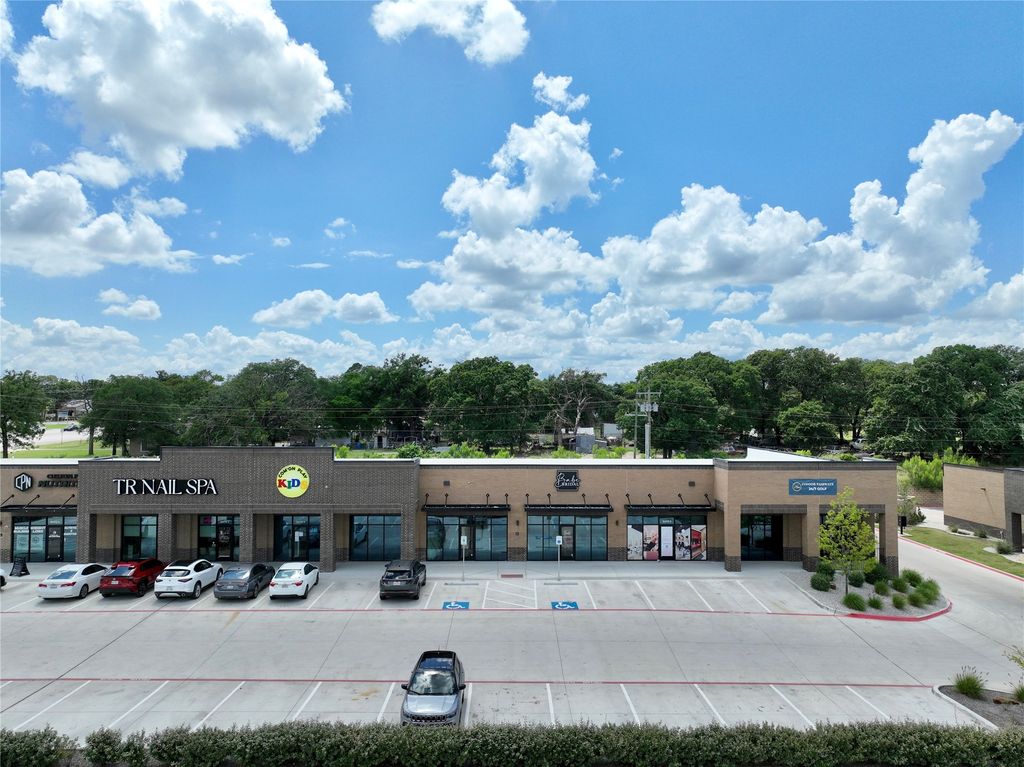 1801 Fort Worth Highway 6, Weatherford, TX 76086