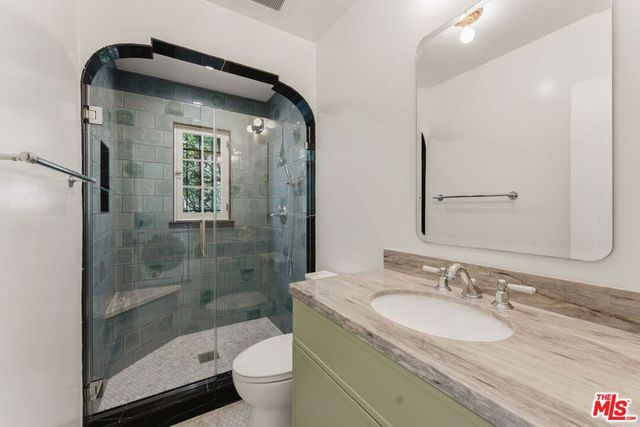 125 N Orange Drive, Los Angeles, CA 90036