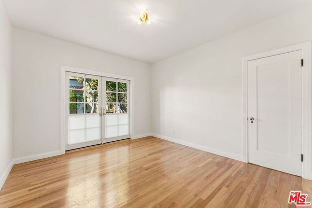 125 N Orange Drive, Los Angeles, CA 90036